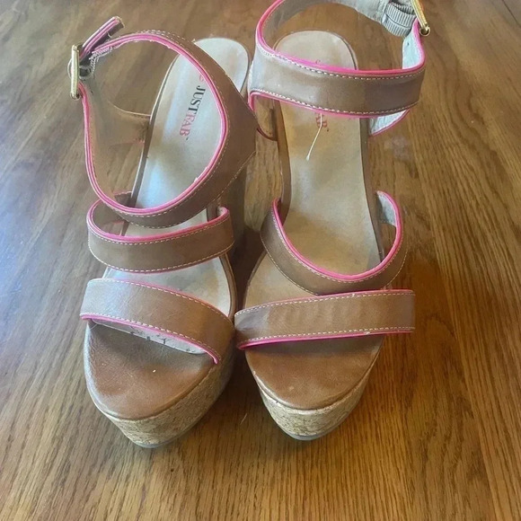 Just Fab cork wedges pink and tan Size 9 GUC! Bin A - Picture 3 of 9
